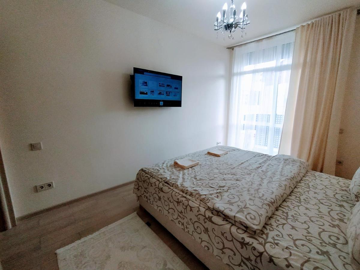 Vanilla Vip Apartment Lviv Bagian luar foto
